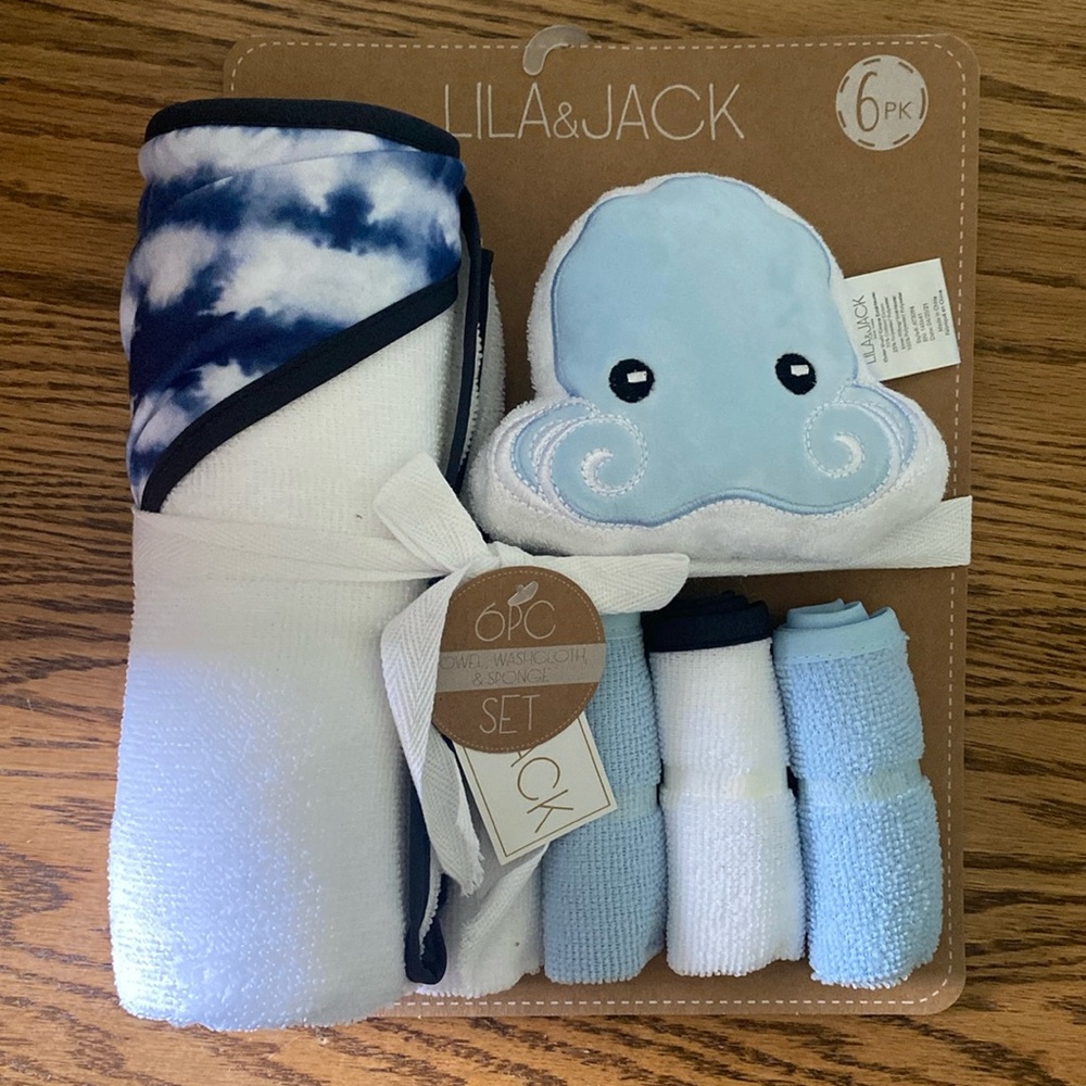 NWT Bath set